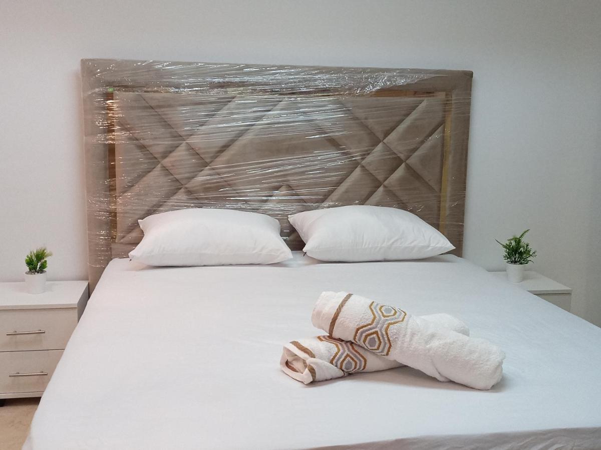 Amazing Appartement Au Centre Ville En Face Hilton - Gare Train Танжер Екстериор снимка
