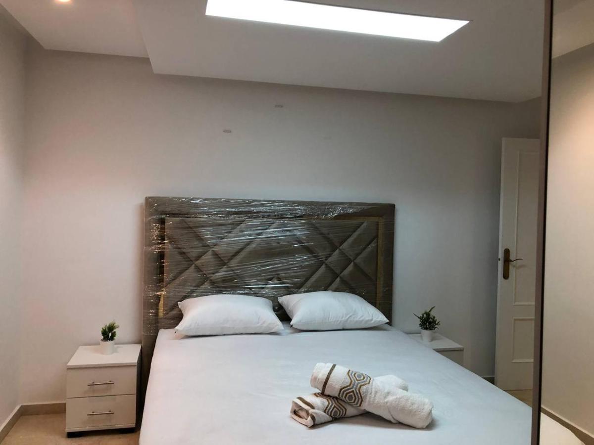 Amazing Appartement Au Centre Ville En Face Hilton - Gare Train Танжер Екстериор снимка